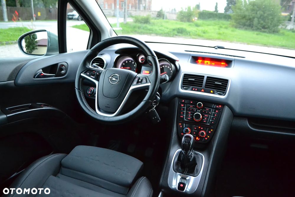 Opel Meriva - 22