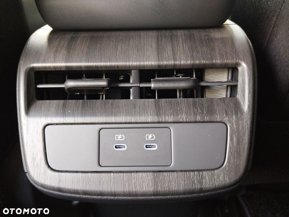 Nissan Ariya 87kWh E-4orce Advance - 32