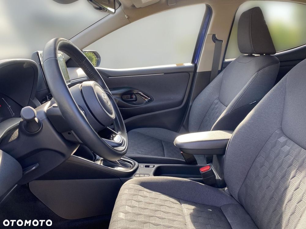 Toyota Yaris Hybrid 1.5 Style - 13