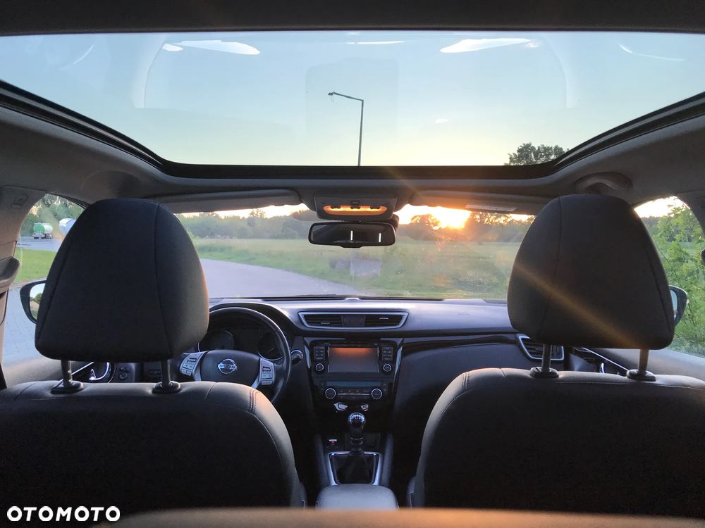 Nissan Qashqai 1.6 DCi 4x4 N-Connecta EU6 - 10