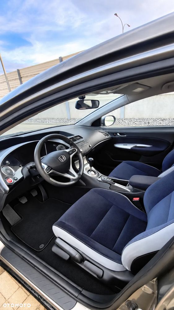 Honda Civic - 9