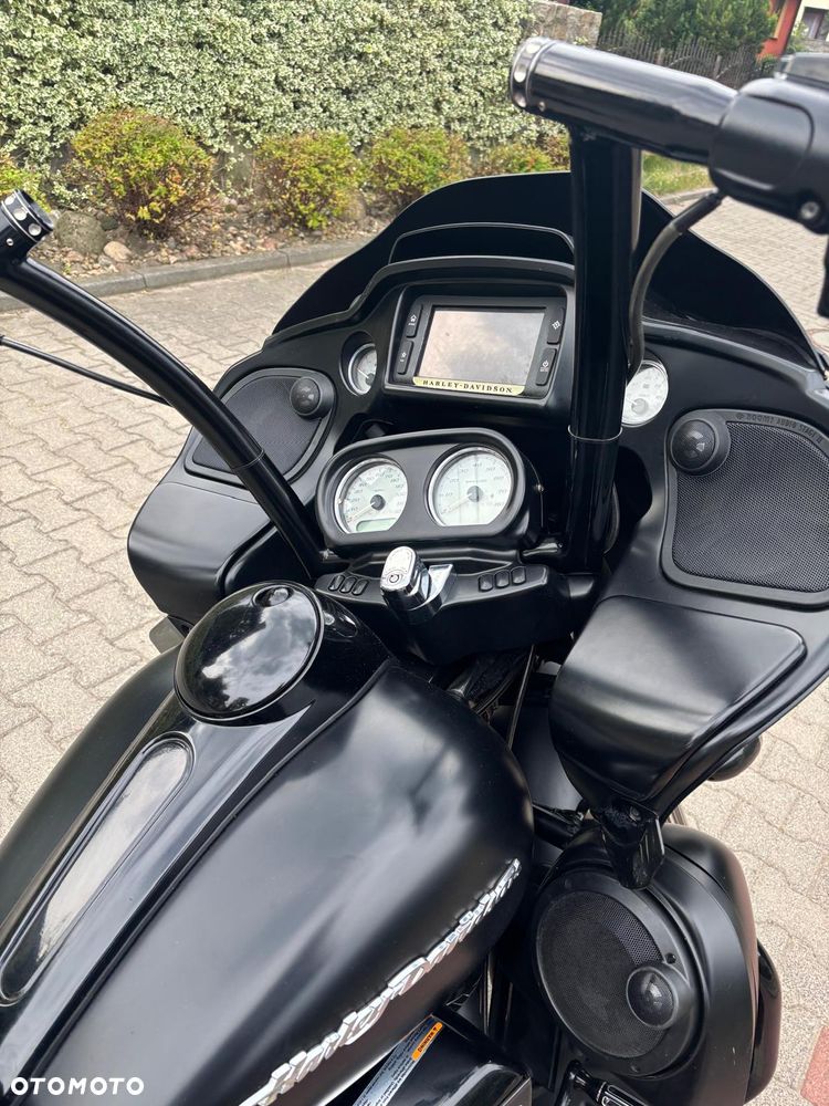 Harley-Davidson Touring Road Glide - 16