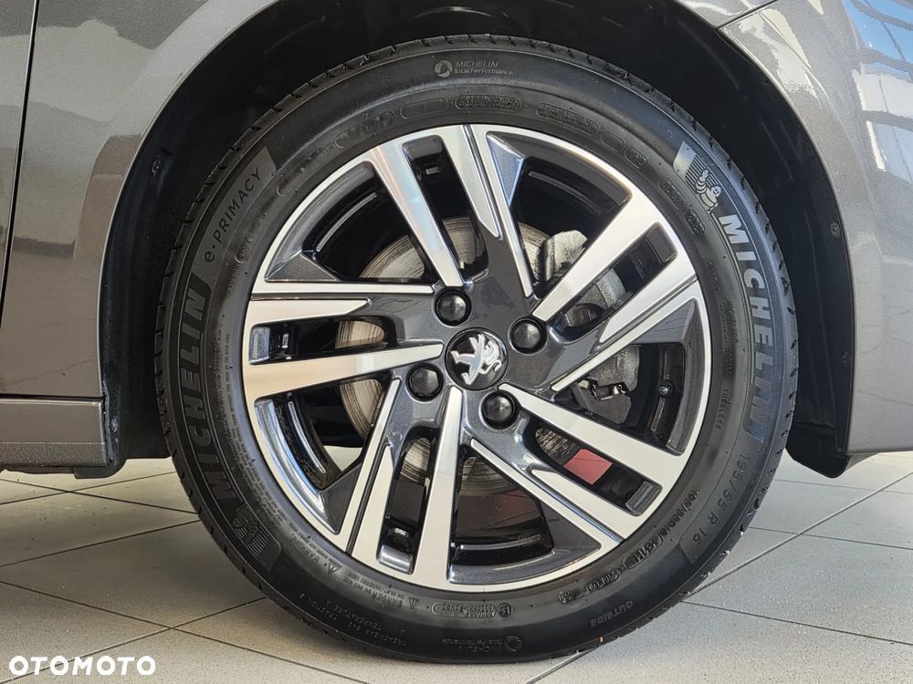Peugeot 208 1.2 PureTech Allure S&S - 7