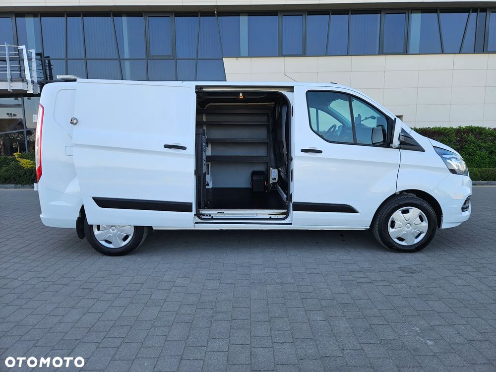 Ford Transit Custom - 24