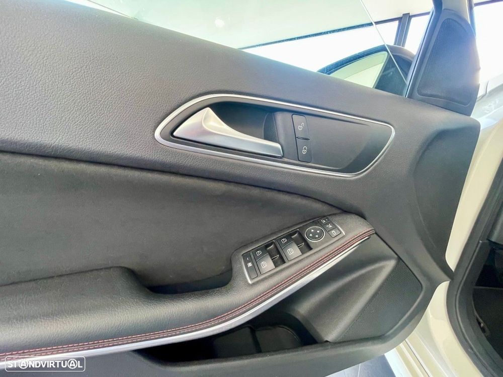 Mercedes-Benz A 180 CDI BE AMG Sport - 10