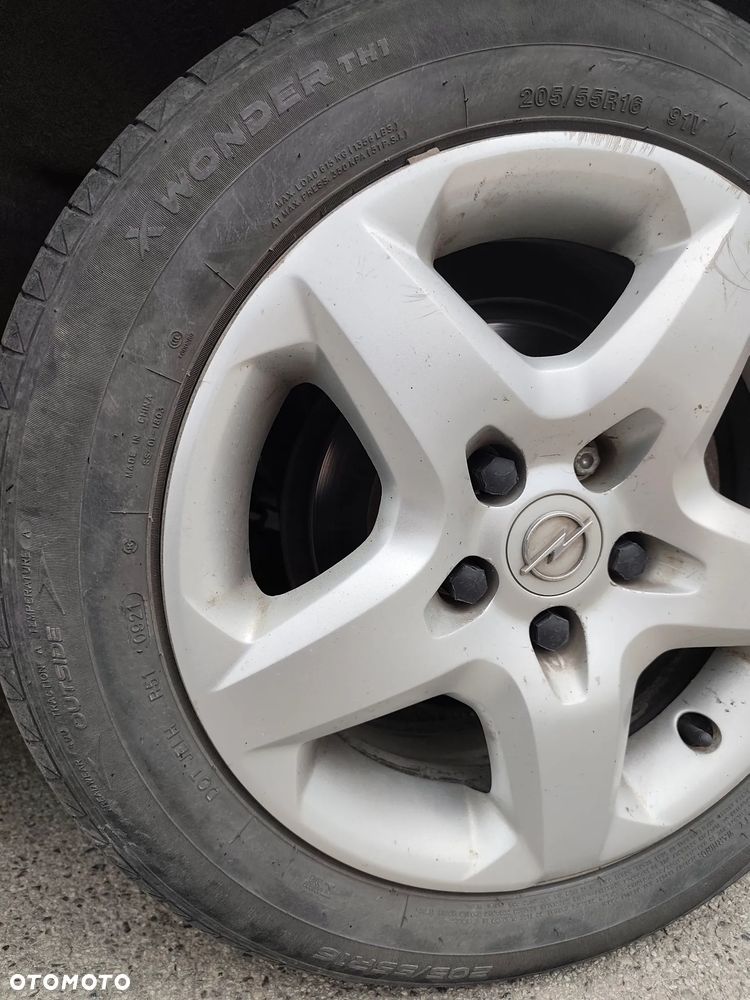 Opel Zafira 1.9 CDTI Essentia - 14