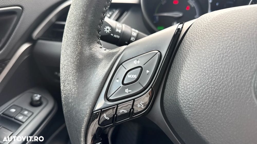 Toyota C-HR 1.8 HSD 122 CP 4x2 CVT Core - 28