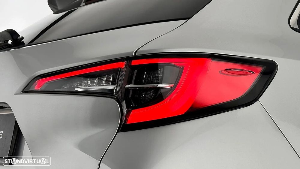 Toyota Corolla Touring Sports 1.8 Hybrid Exclusive - 13