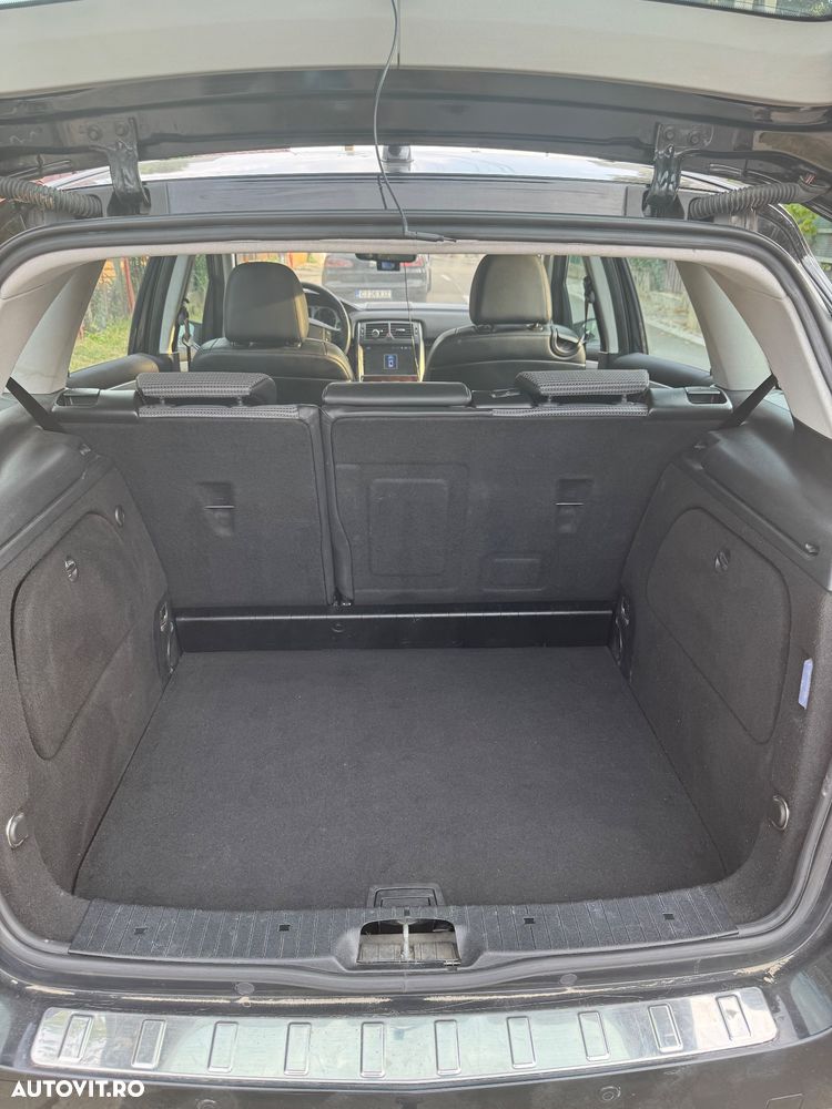 Mercedes-Benz B 180 - 23