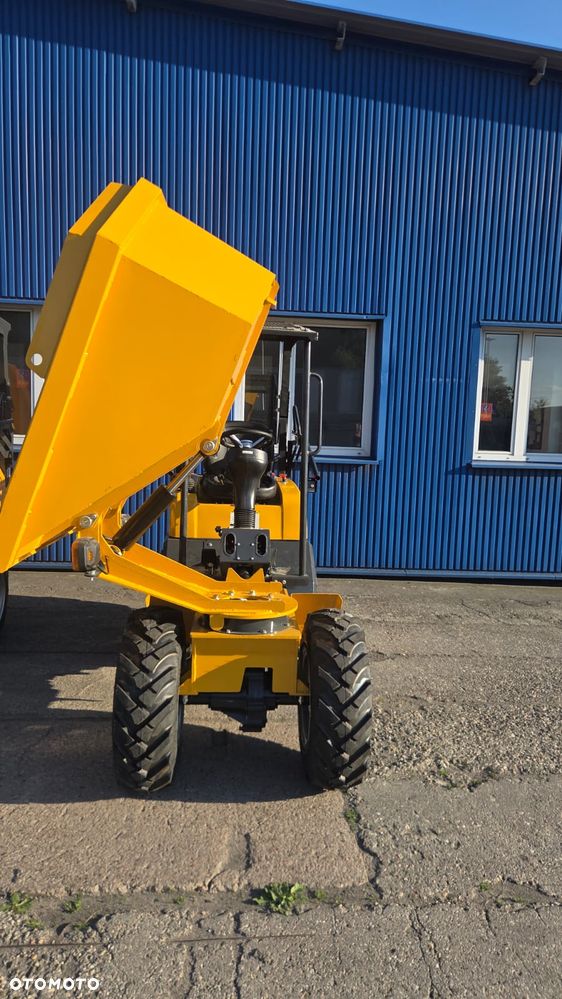 Kubota LOADER TRADER - 6