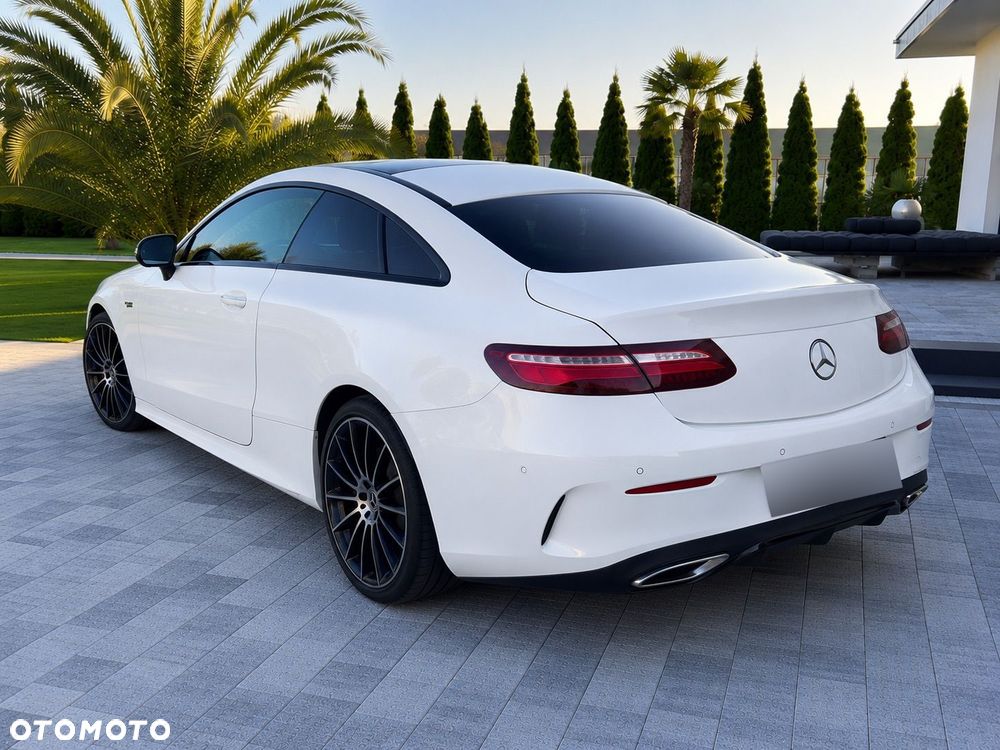 Mercedes-Benz Klasa E 220 d 4-Matic AMG - 3