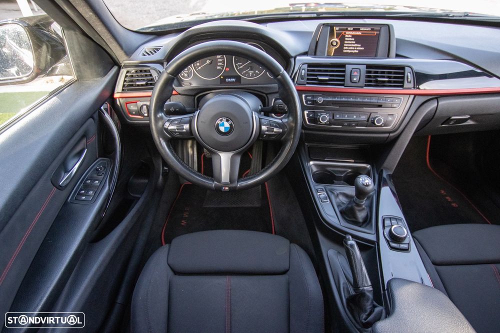 BMW 320 d Pack M - 6