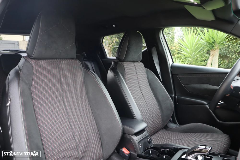 DS DS3 Crossback E-TENSE PERFORMANCE LINE - 23