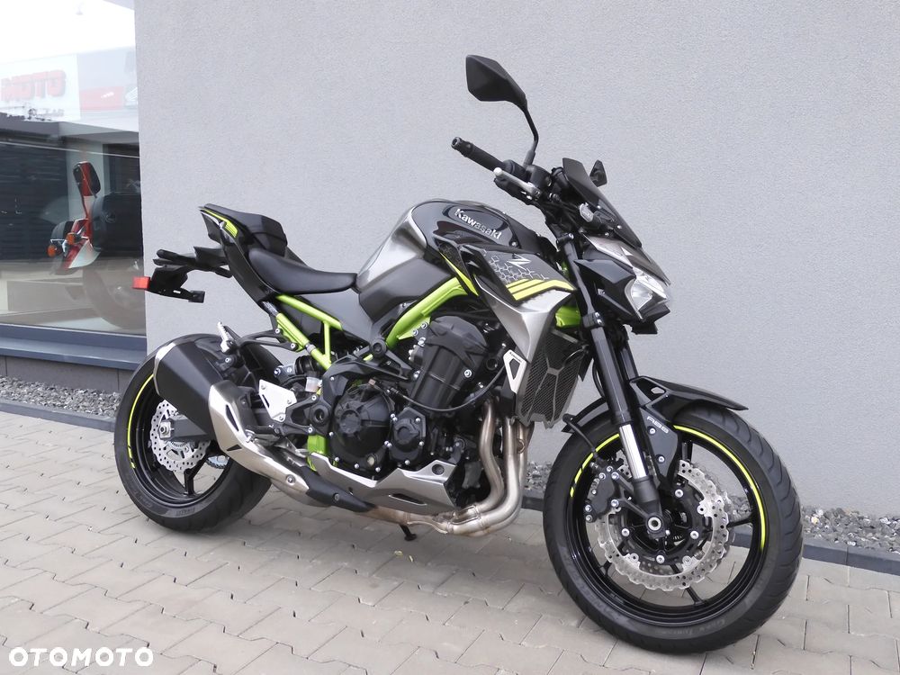 Kawasaki Z 900 - 20