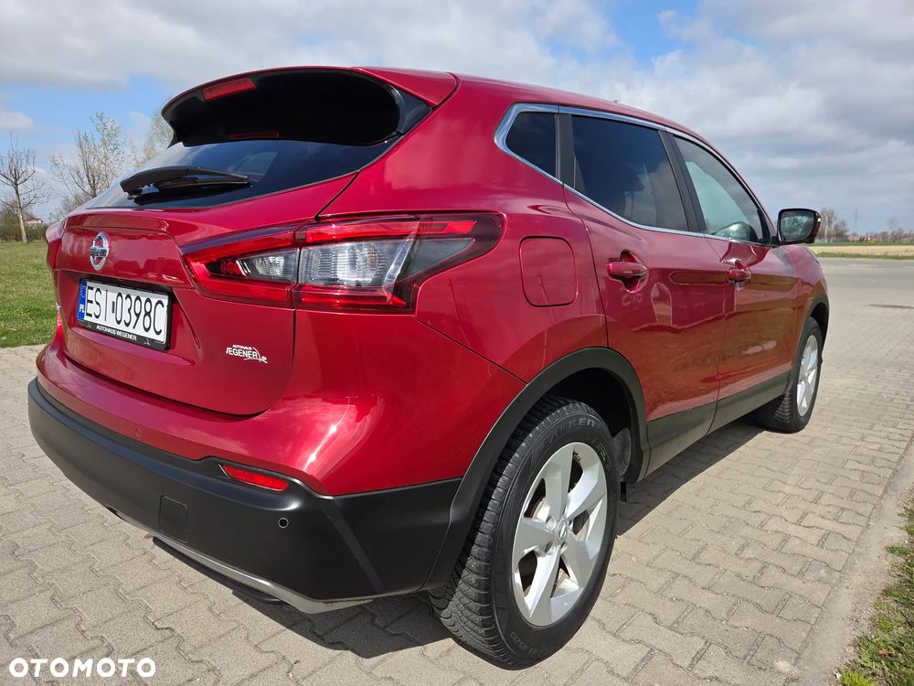 Nissan Qashqai - 10