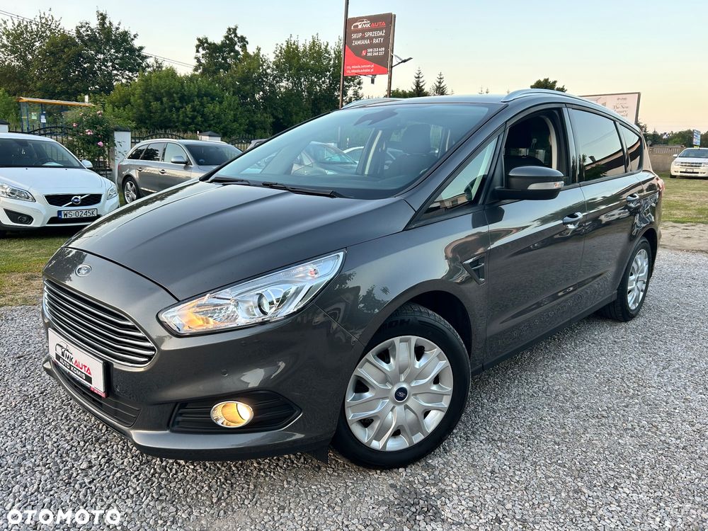 Ford S-Max - 1