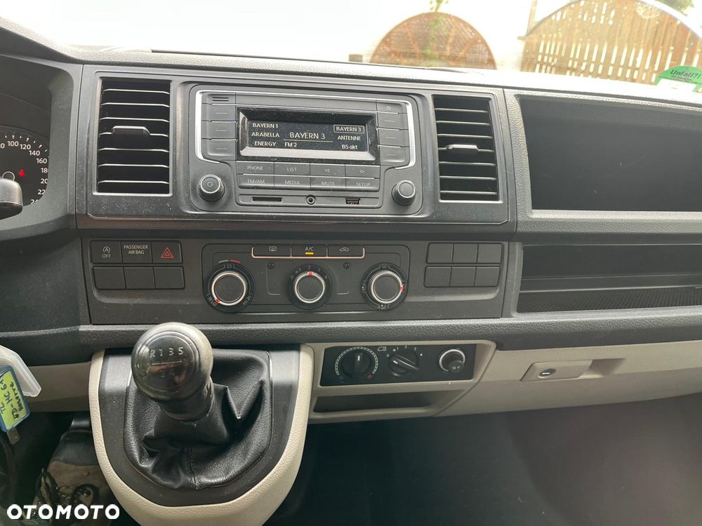 Volkswagen Caravelle 2.0 TDI L2 Comfortline - 9