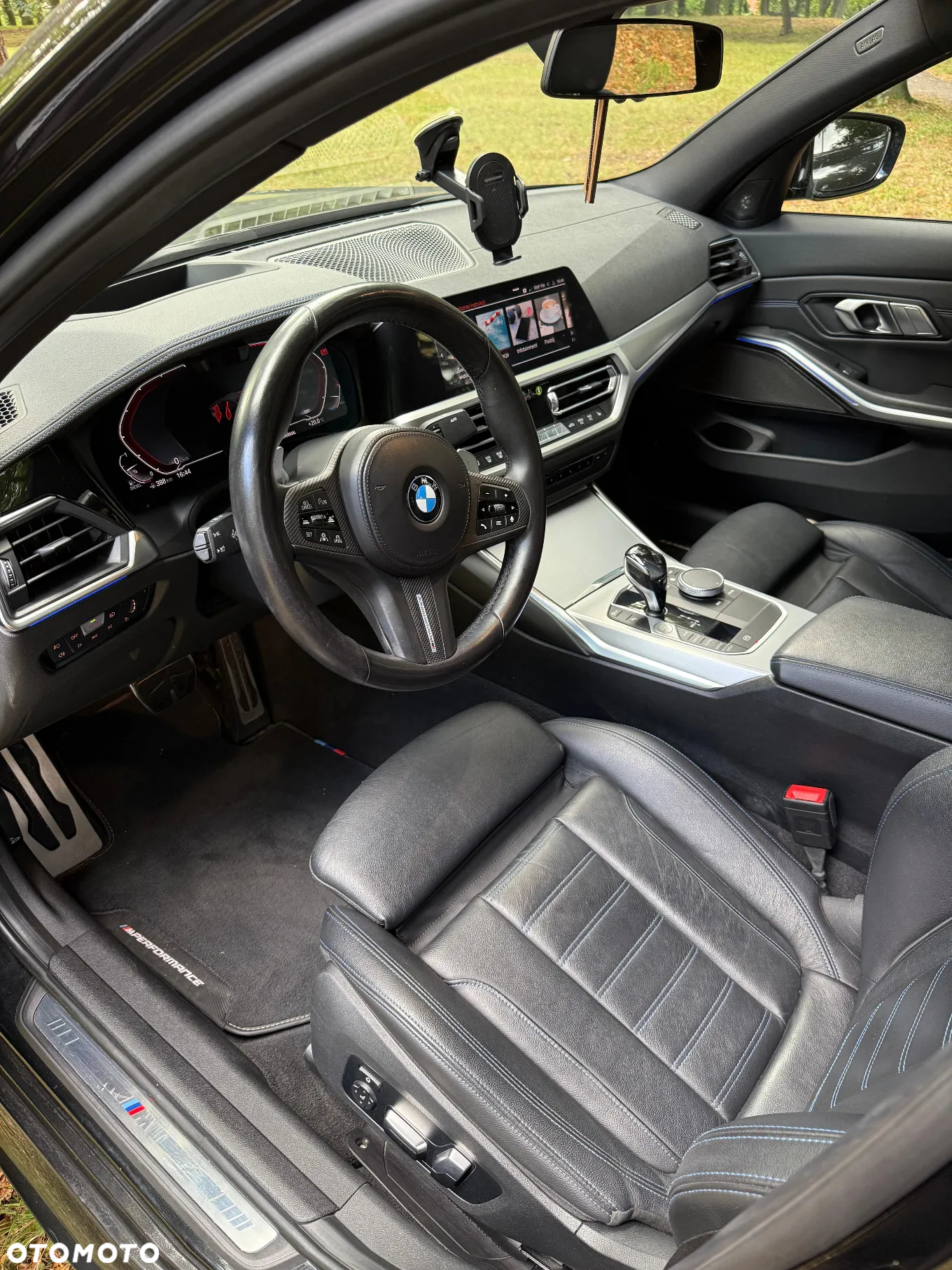 BMW Seria 3 330d xDrive - 16