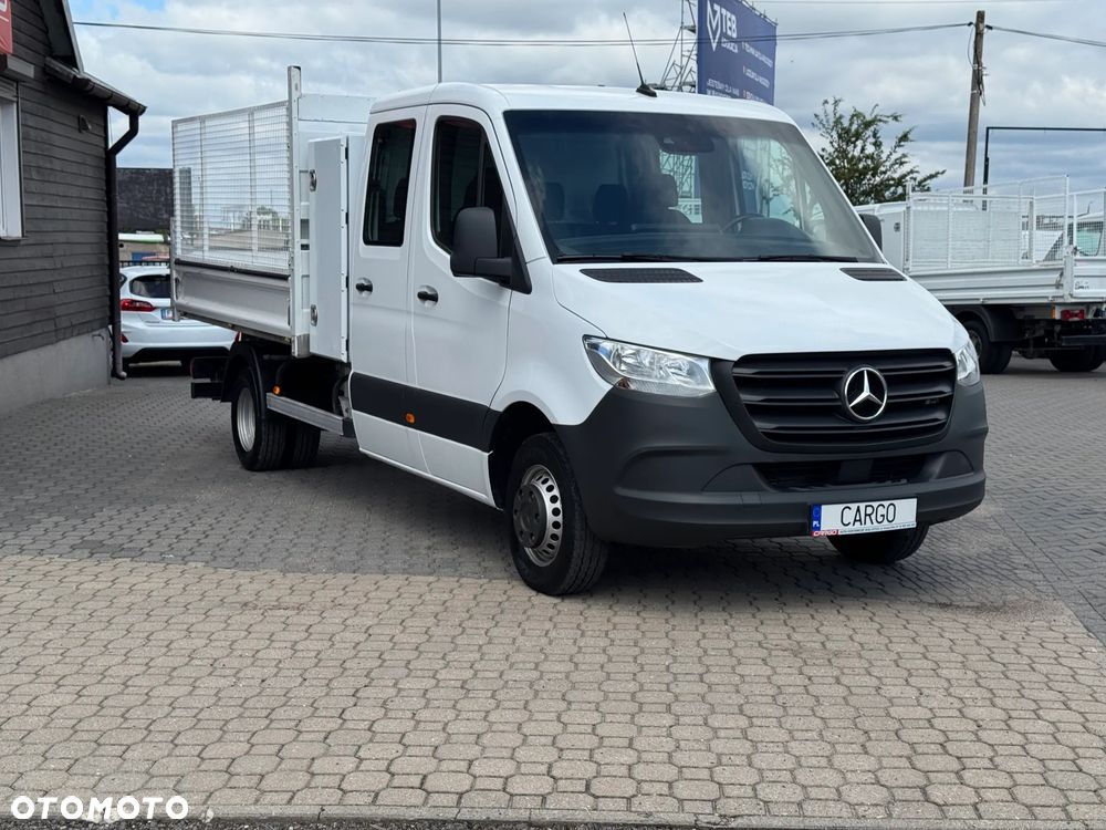 Mercedes-Benz Sprinter - 4