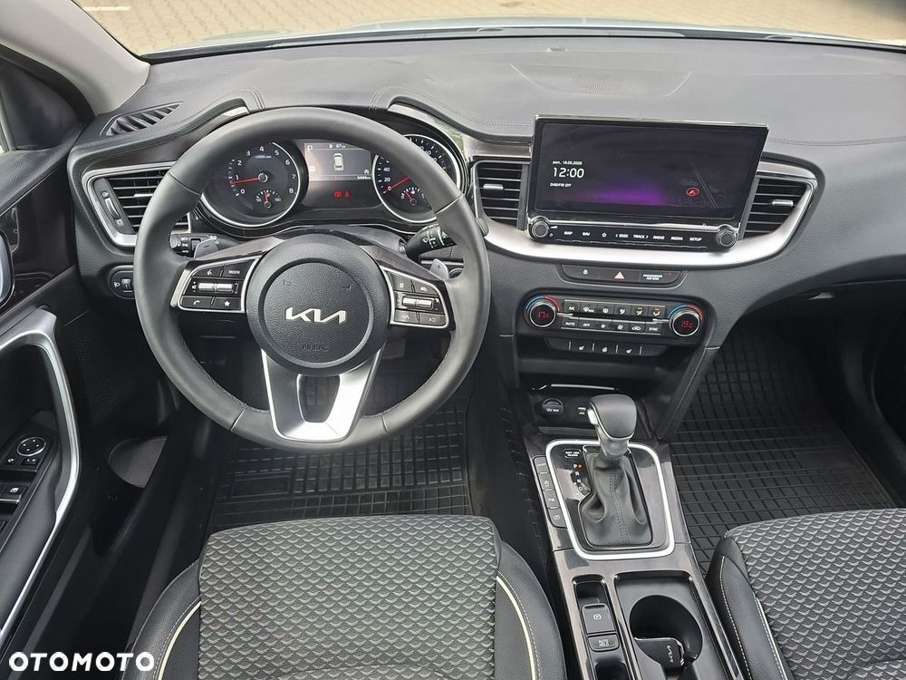 Kia Ceed 1.5 T-GDI L DCT - 13