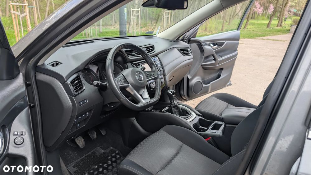 Nissan X-Trail 1.7 dCi N-Connecta 2WD - 28