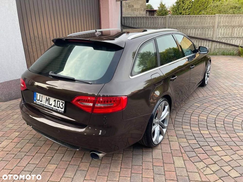 Audi A4 Avant - 8