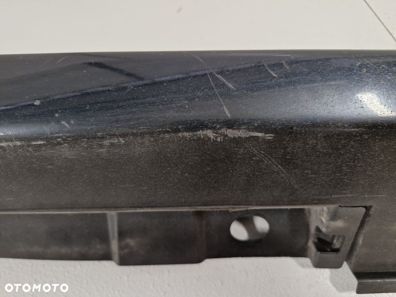 TOYOTA AVENSIS T27 LIFT T29 LISTWA NAKŁADKA PROGOWA PRAWA 75851-05050 1H2 - 11