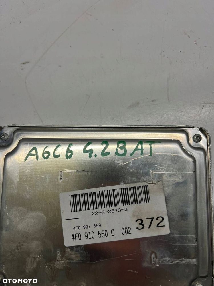 4F0 910 560 C Sterownik silnika 4.2 V8 BAT Audi A6 S6 C6 4F - 1