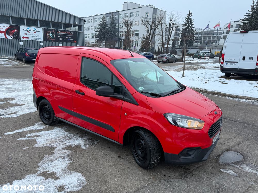 Ford Transit Courier Ambiente - 20