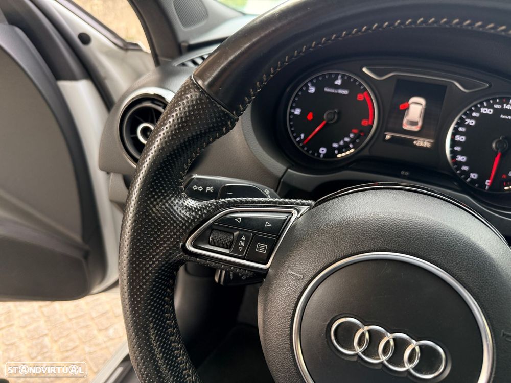 Audi A3 Sportback 1.6 TDI S-line S tronic - 39
