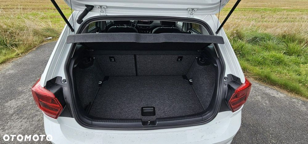 Volkswagen Polo - 18