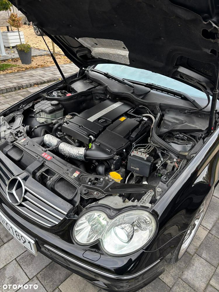 Mercedes-Benz CLK - 6