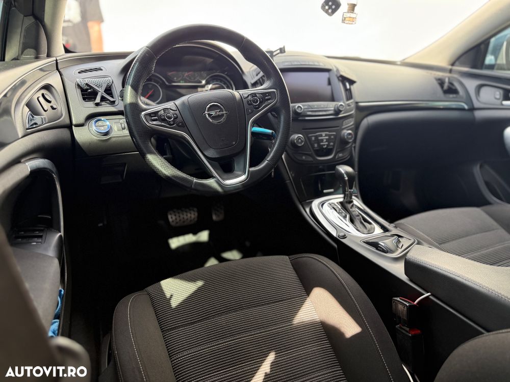 Opel Insignia 2.0 CDTi 4x4 Automatik Sport - 5