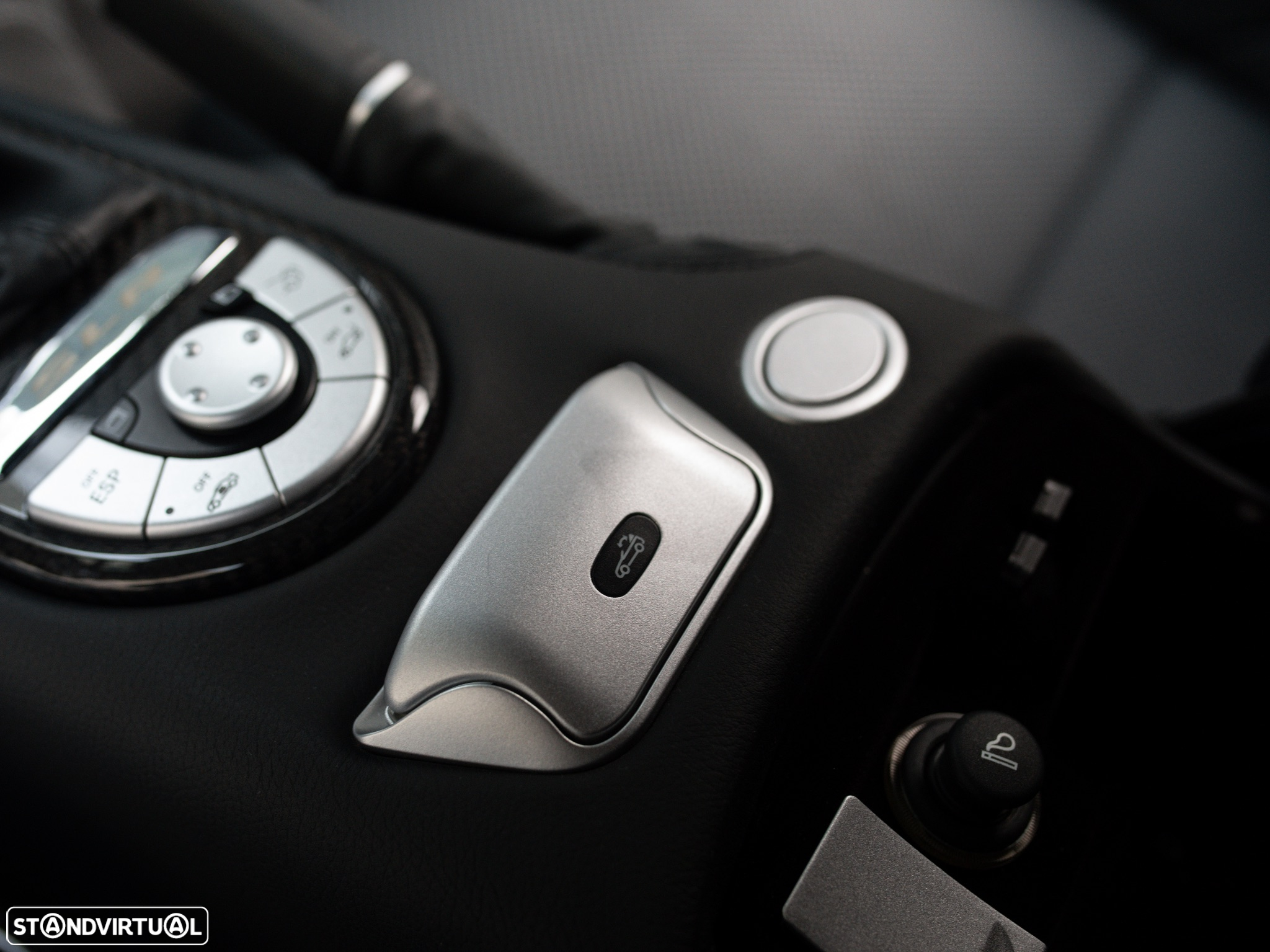 Mercedes-Benz SLR McLaren Roadster - 37