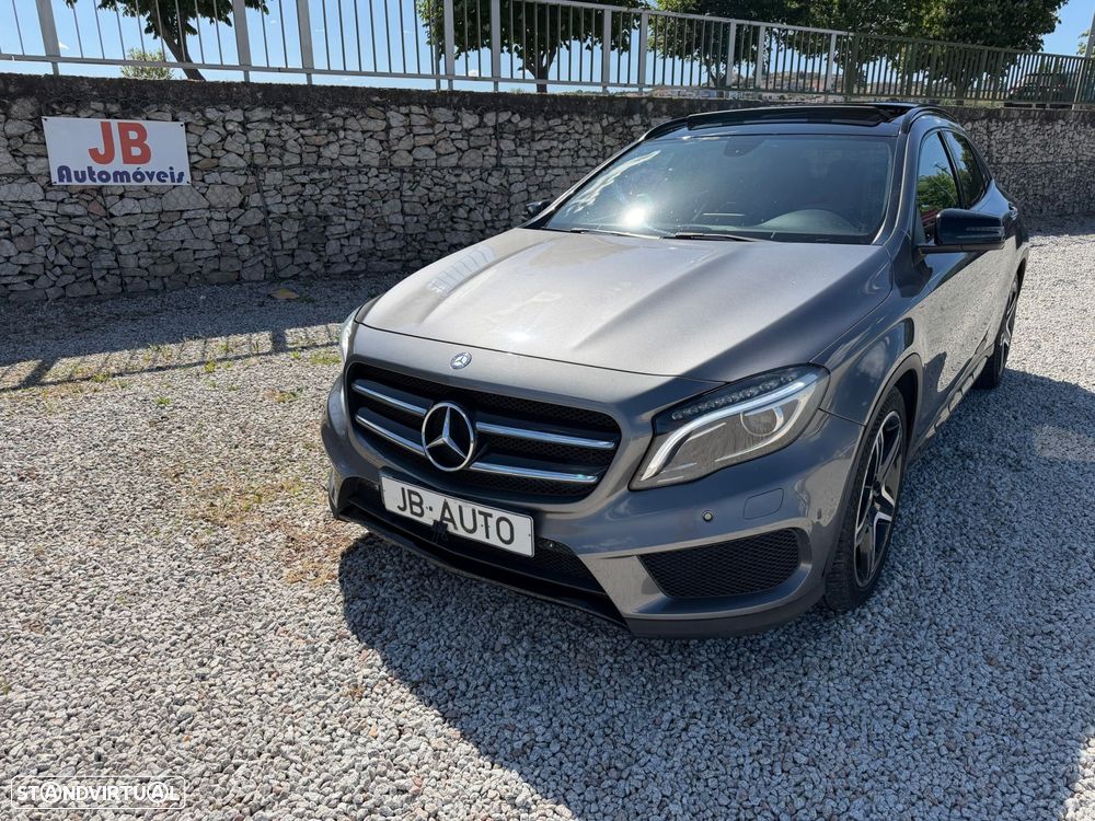 Mercedes-Benz GLA 220 d AMG Line - 2