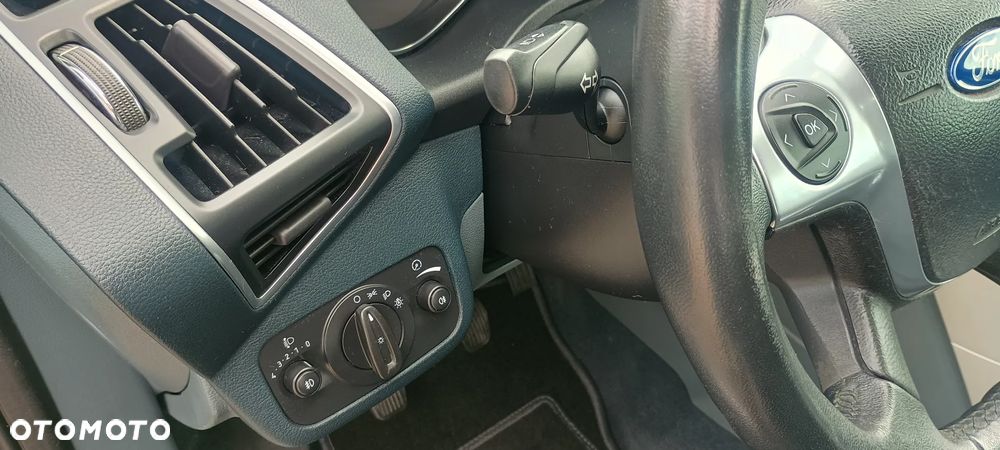 Ford C-MAX 1.6 Titanium - 14