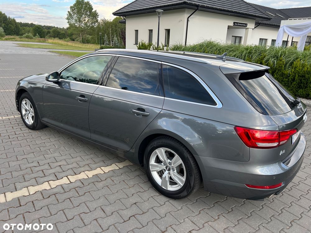 Audi A4 Avant 2.0 TDI ultra - 4
