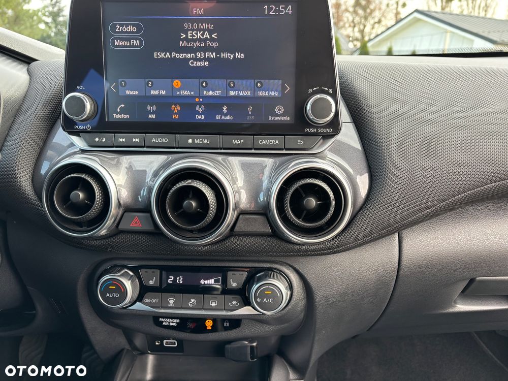 Nissan Juke 1.0 DIG-T Tekna - 11