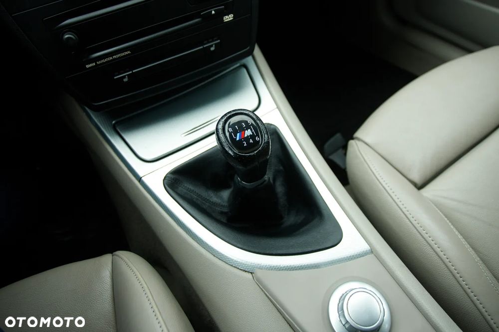 BMW Seria 1 - 35
