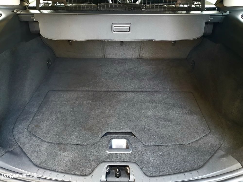 Volvo V60 1.6 D2 Drive Summum Start/Stop - 9