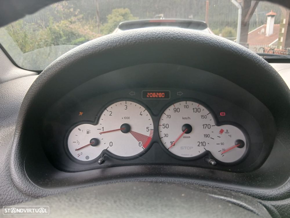 Peugeot 206 1.6 HDi XS - 7