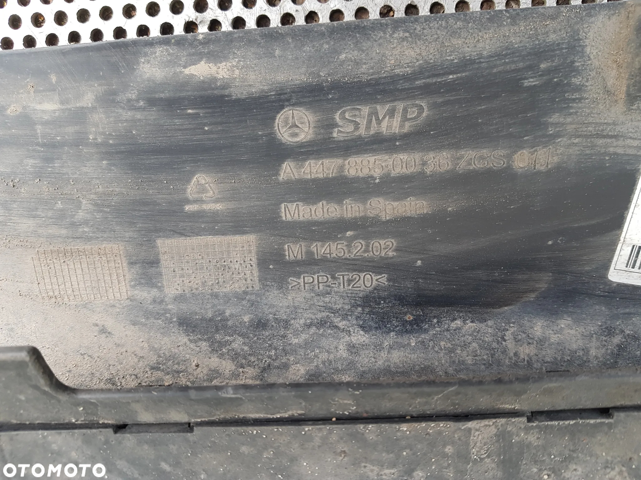 Mercedes W447 Vito Płyta Osłona Pod Zderzak Przód - 8