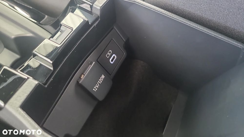 Suzuki Swace 1.8 Hybrid Elegance CVT - 13