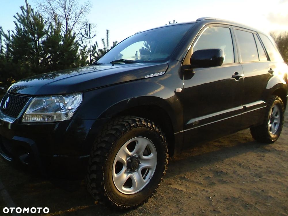 Suzuki Grand Vitara 2.0 Comfort - 1