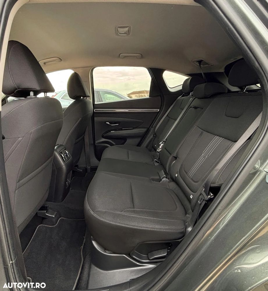 Hyundai Tucson 1.6 T-GDi HEV 2WD Select - 18