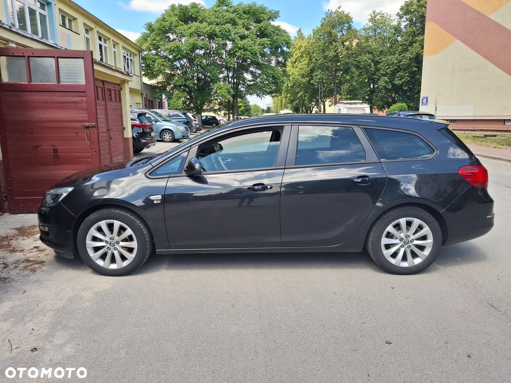 Opel Astra 1.4 Turbo 150 Jahre - 2