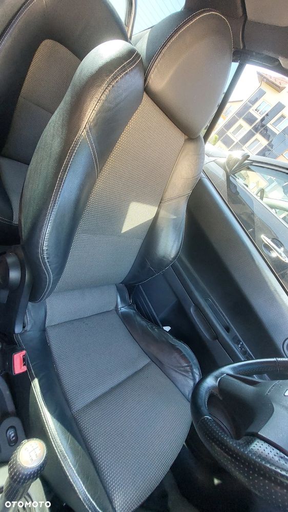 Mitsubishi Colt 1.5 Intense - 14