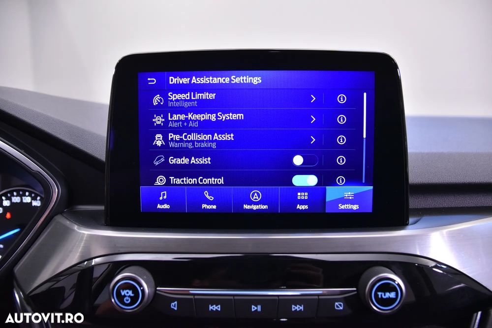 Ford Kuga - 19