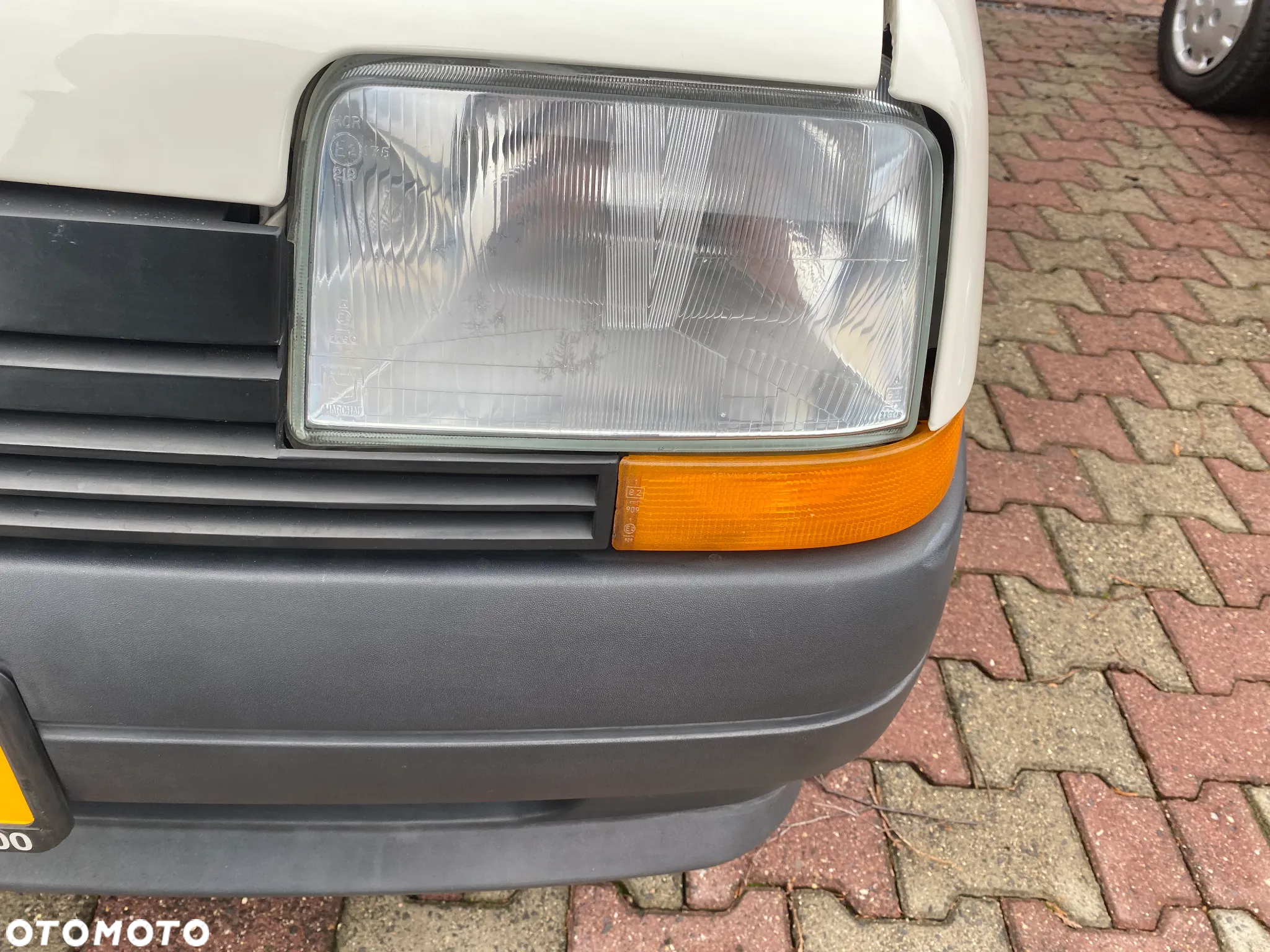 Renault 5 - 24