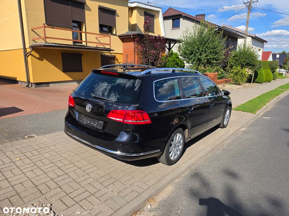 Volkswagen Passat 1.6 TDI BlueMotion Technology Highline - 4